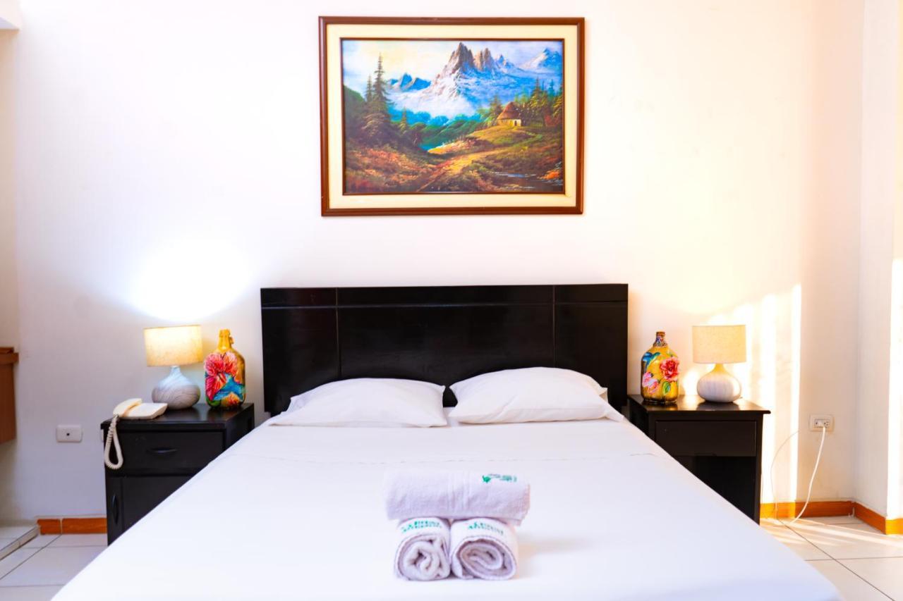 Hotel Residencial Brest Amazon Tarapoto Esterno foto
